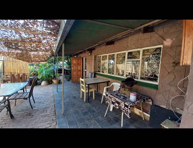 3 BEDROOM HOUSE FOR SALE IN PRETORIA GARDENS